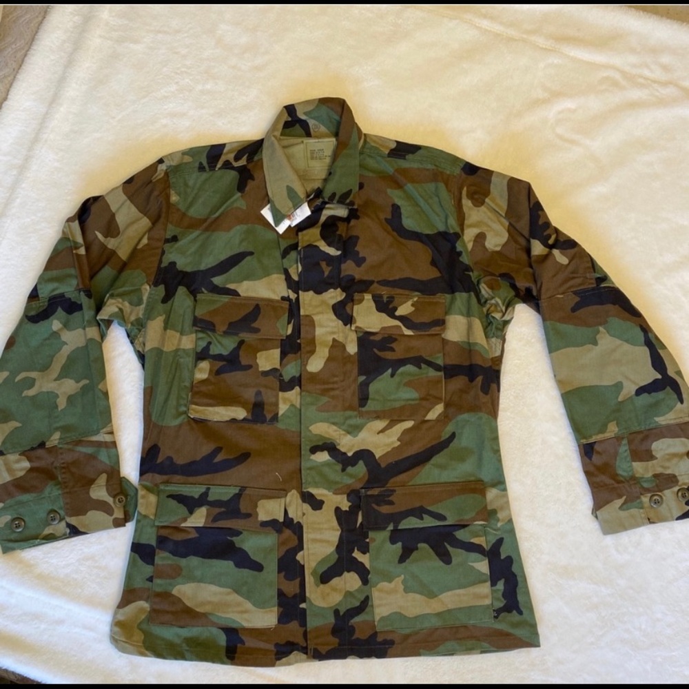 Woodland Camo Coat, Clean with No Patches Med Long